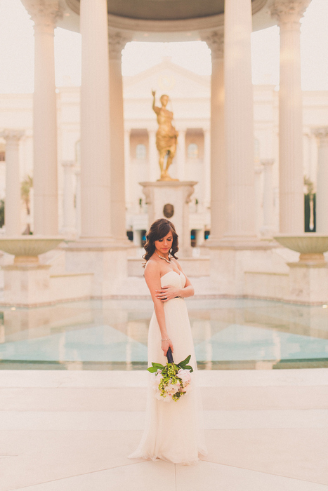 bride portrait by the pool