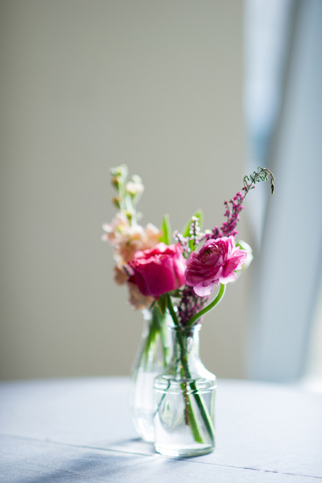 simple wedding centerpiece