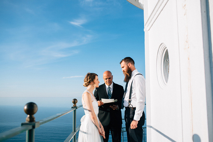 lighthouse elopement ceremony
