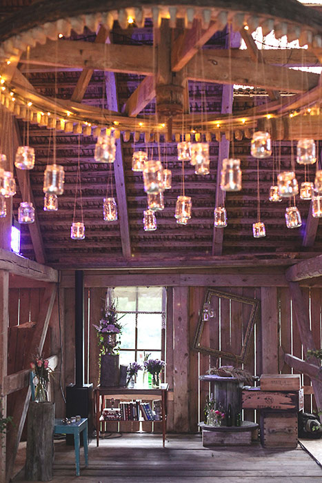 mason jar chandelier in barn