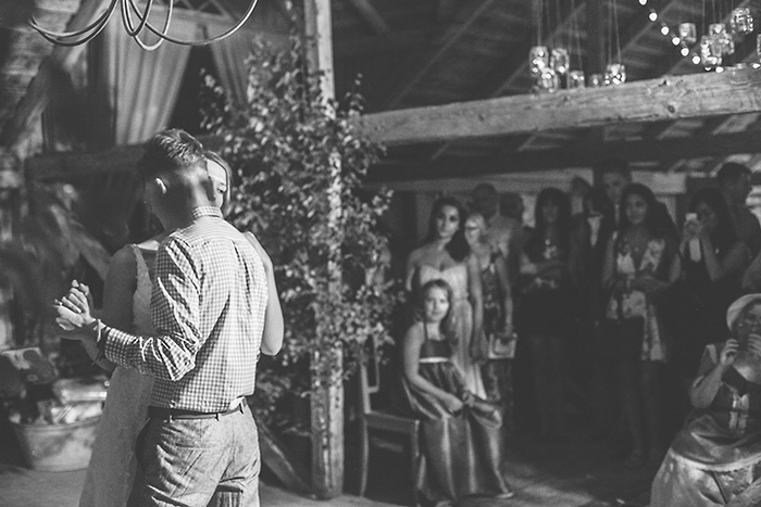 bride and groom first dance