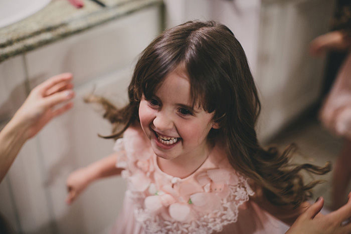 groom's daughter getting ready