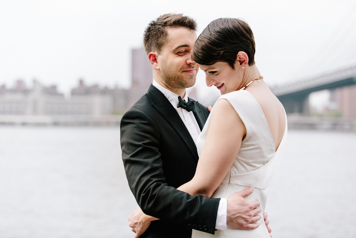 wedding portrait by Brooklyn bridge