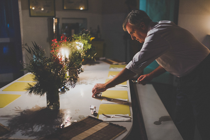 setting the wedding table