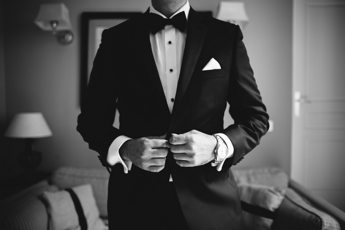 groom in tuxedo