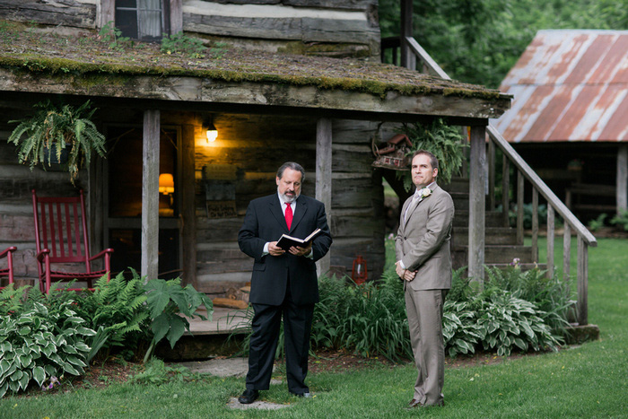 groom waiting at the altar