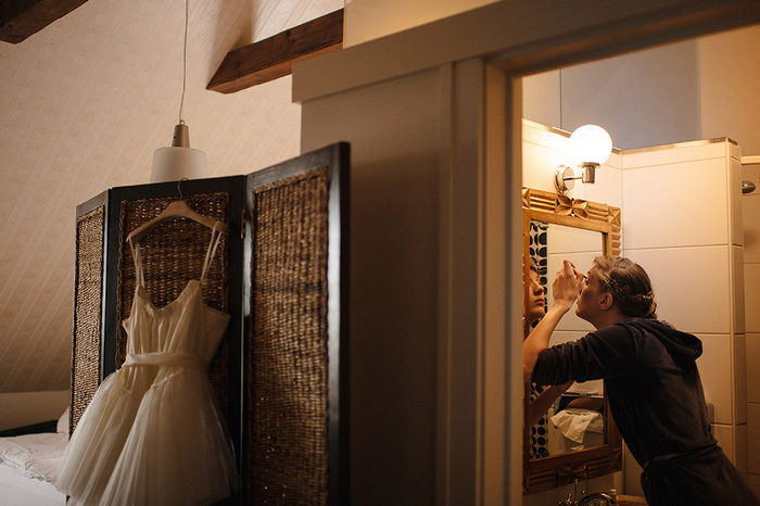 bride getting ready