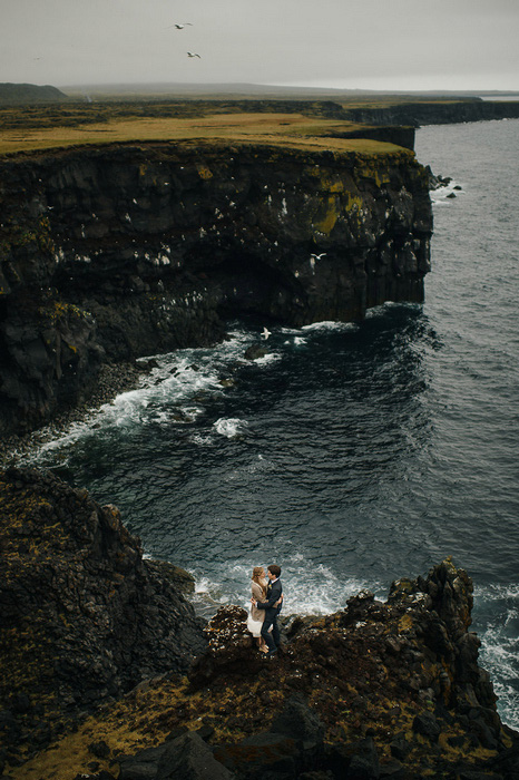 oceanside wedding portrait