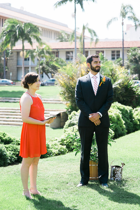 groom waiting at the altar