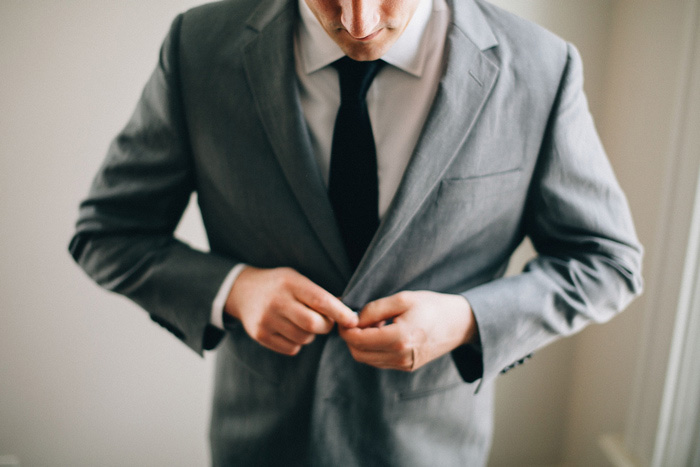 groom buttonin jacket