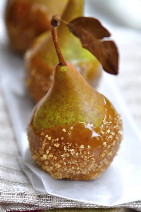 http-::freshnewengland.com:fresh:2009:09:dried-hydrangeas-caramel-pears-apple-tarts