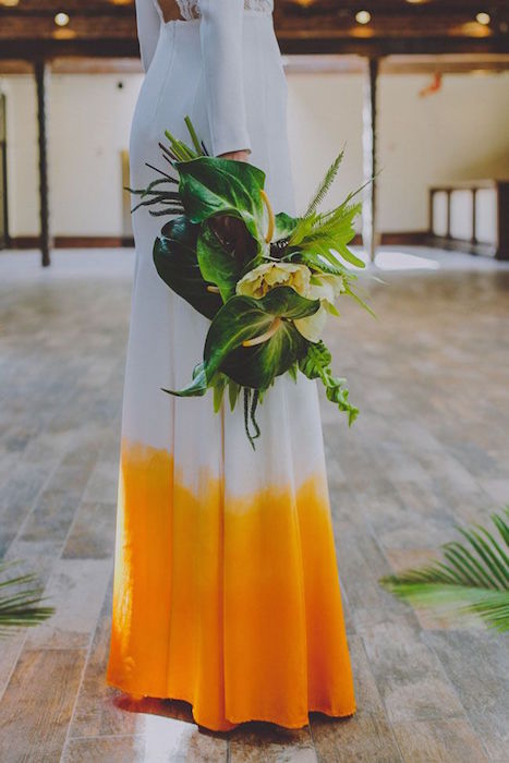 http-::greenweddingshoes.com:retro-tropical-wedding-inspiration: