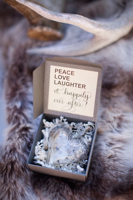 http-::www.ashleygainblog.com:vendors-we-love:arizona-foothills-magazine-four-seasons-bridal-wedding-holiday-inspired-shoot