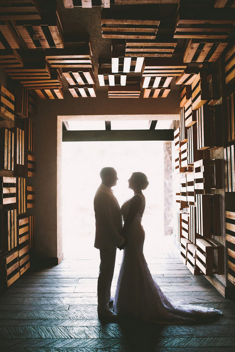 bride and groom portrait in Mexico