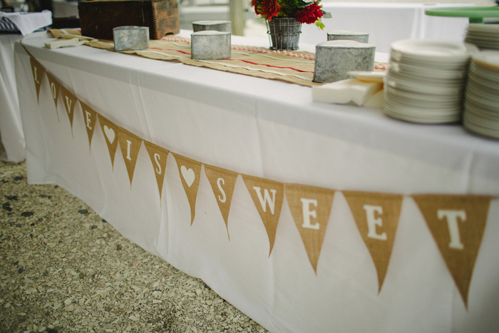 sweet table bunting