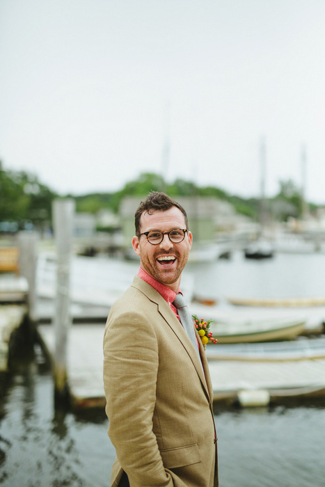 groom portrait