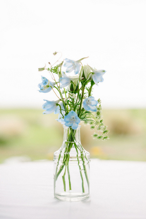 blue wedding flowers