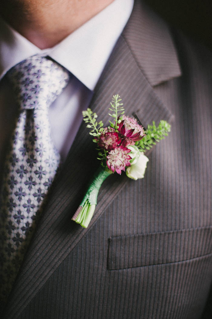 groom's boutonniere