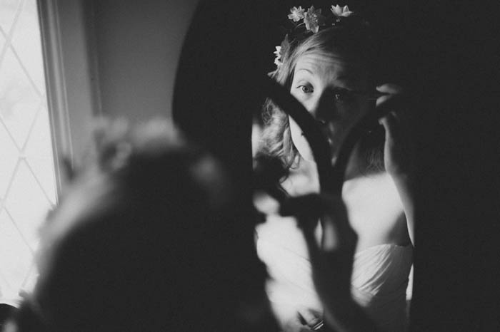 bride doing her make-up