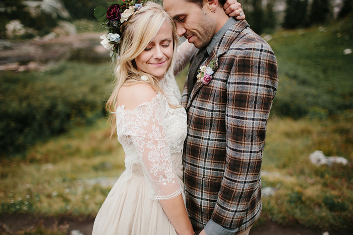 colorado-styled-elopement-jess-matt_0102