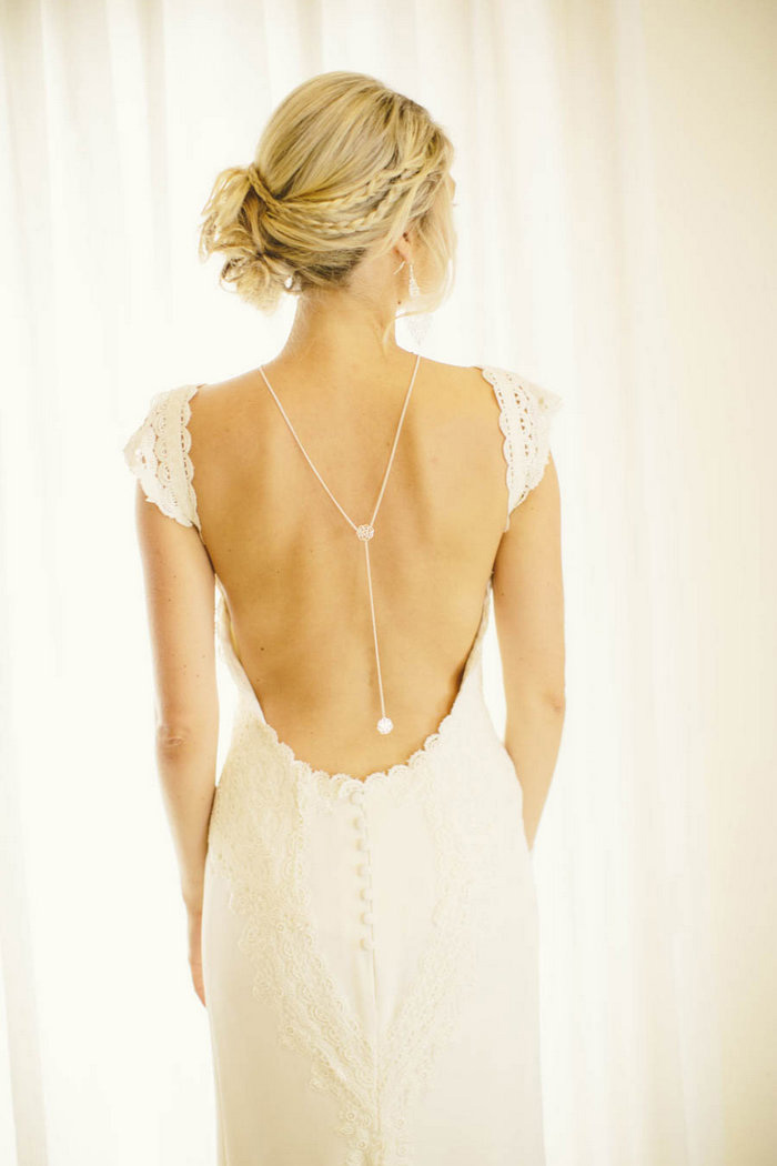 bride's back chain