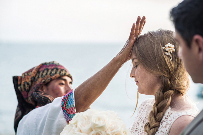 Guatemalan wedding ceremony