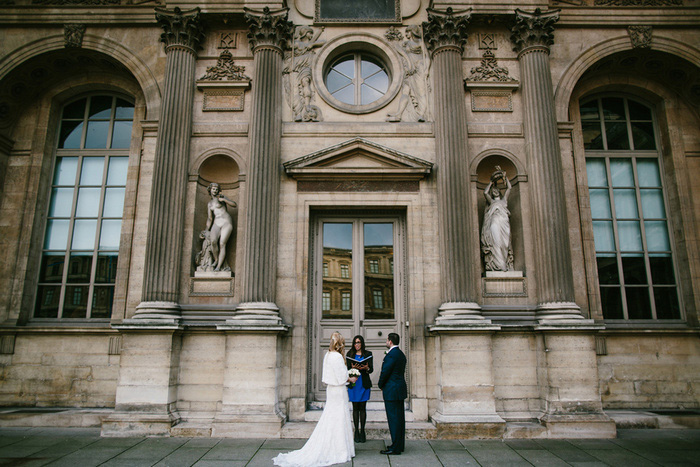 elopement ceremony at the Louvre