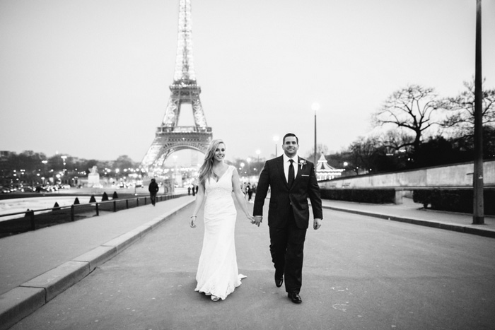 wedding portrait in front of Eiffel Tower