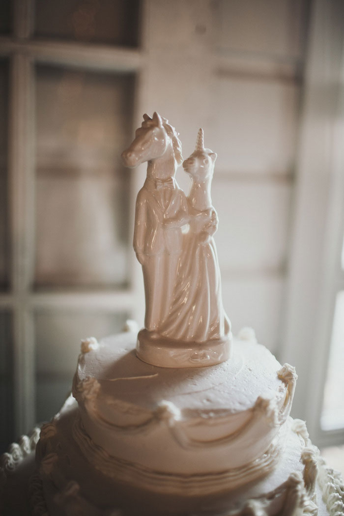 unicorn cake topper