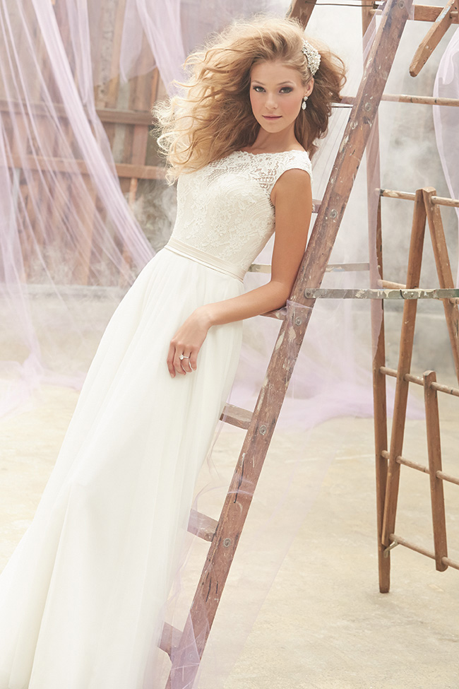 Allure Bridals wedding gown