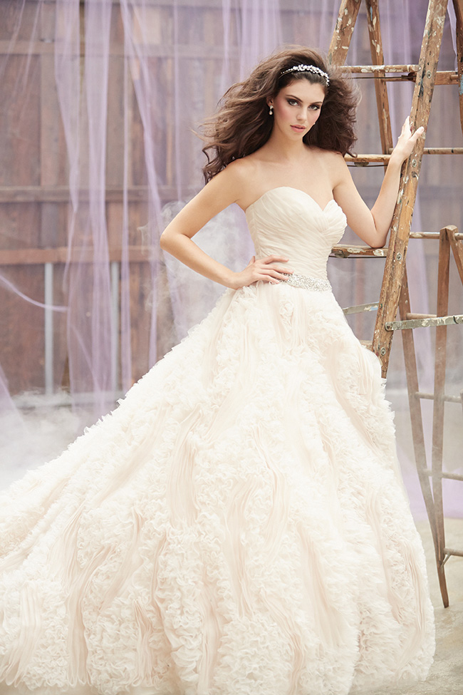 Allure Bridals wedding gown