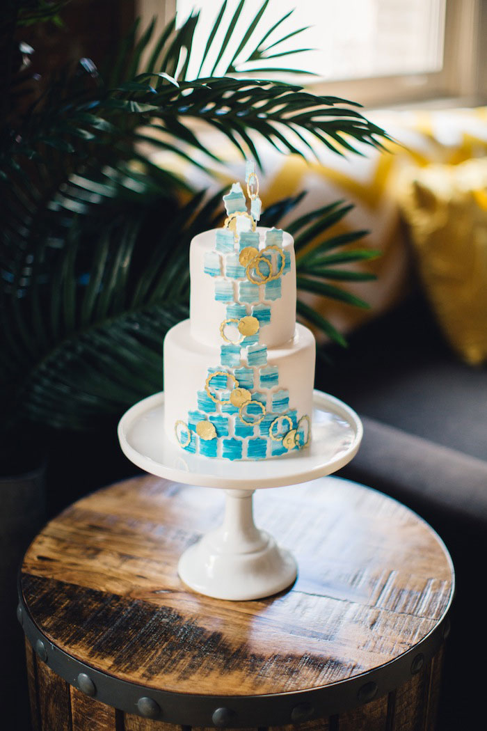 blue and white geometric wedding cake