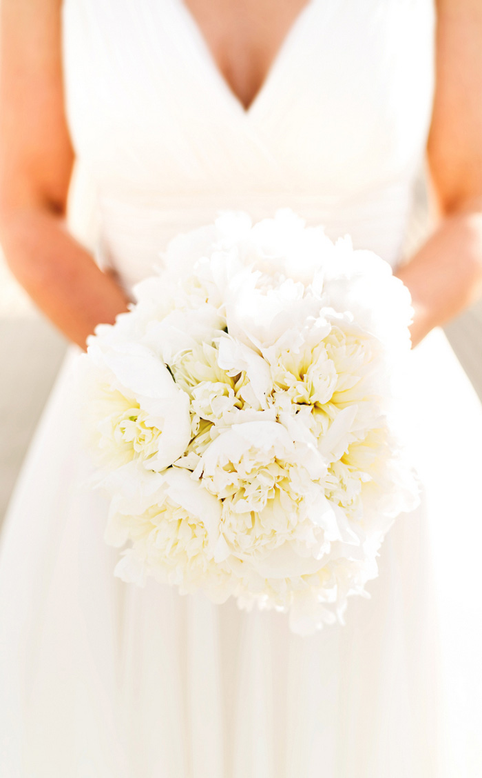 all white wedding bouquet