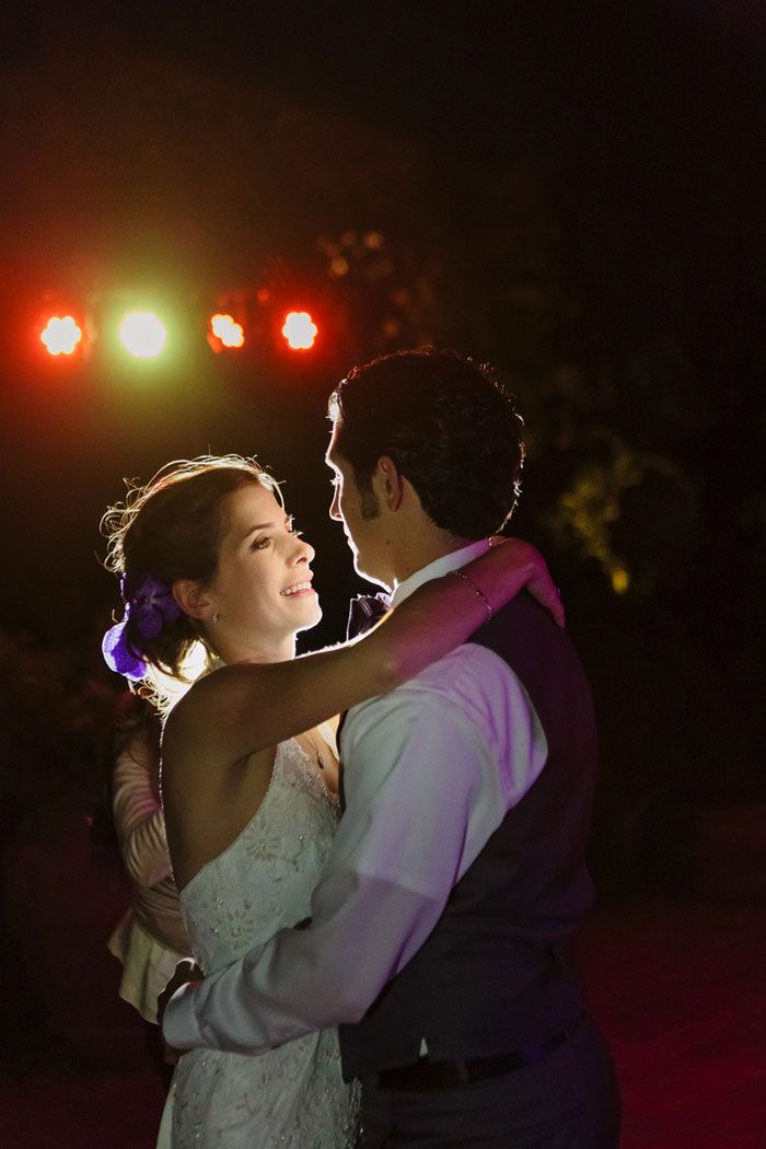 bride and groom first dance