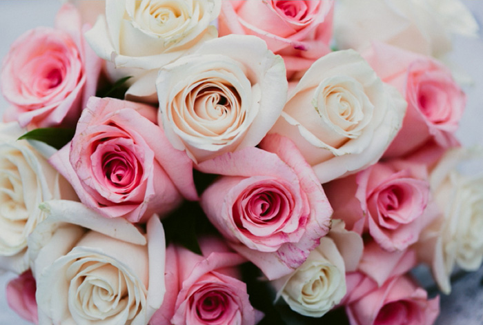 pink and white rose bouquet