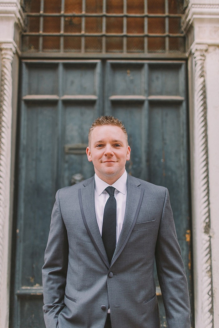 groom portrait