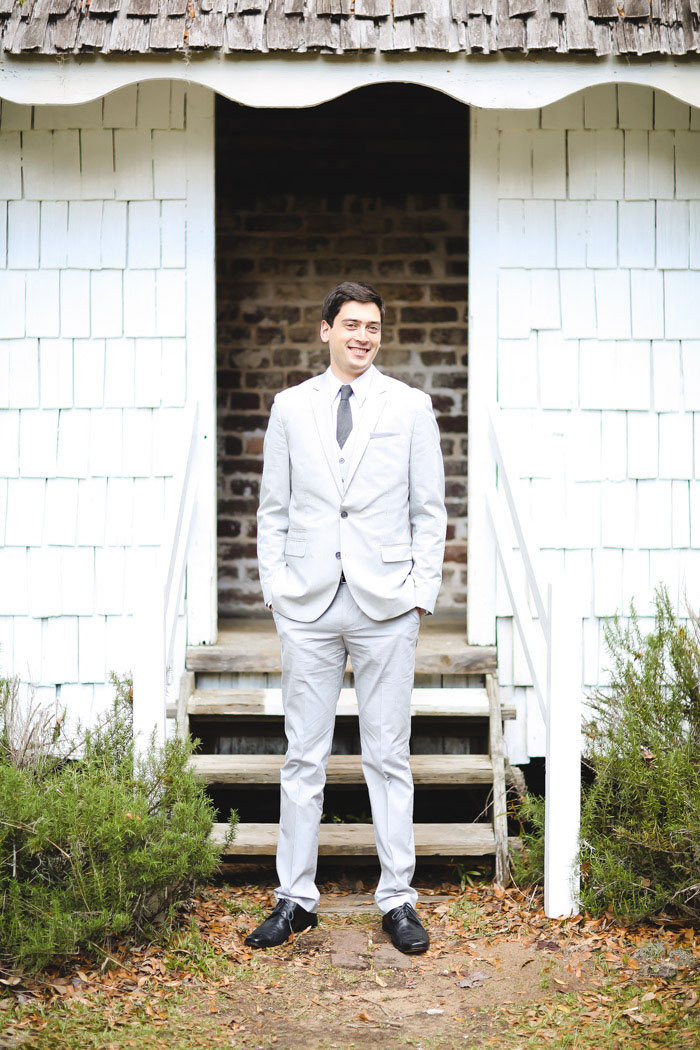 groom portrait