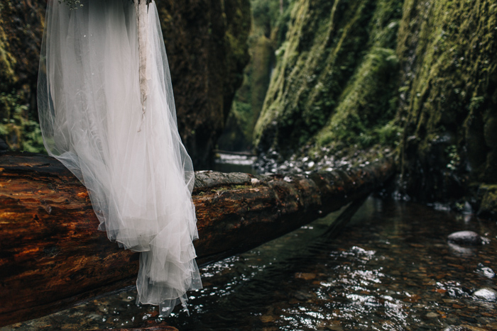 Oregon styled elopement