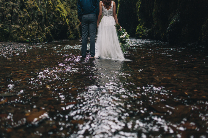 Oregon styled elopement