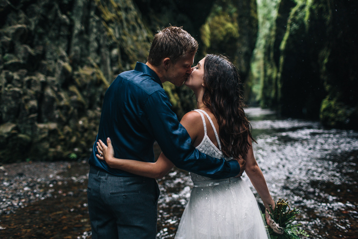 Oregon styled elopement