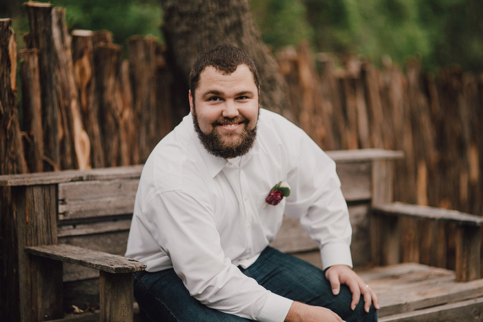 groom portrait