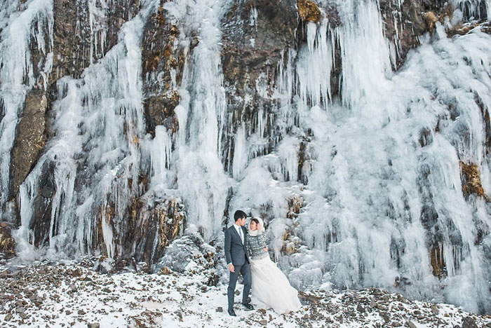 bride and groom portrait in Iceland