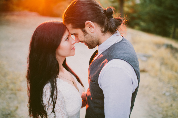 intimate mountain elopement