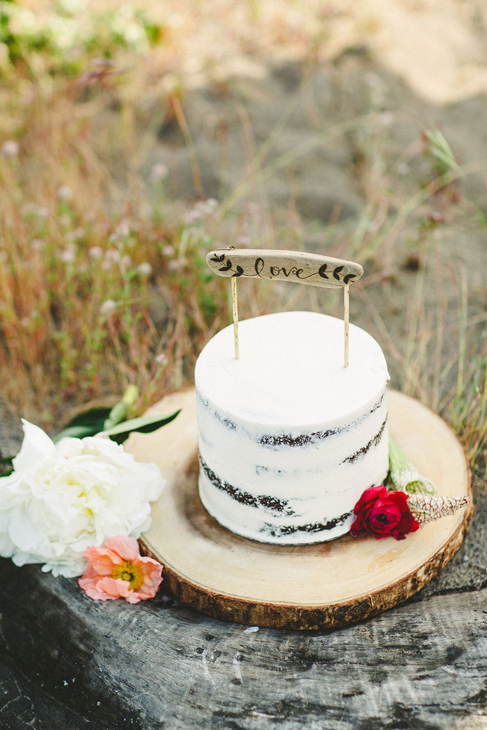 naked wedding cake