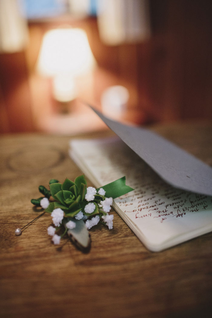 bride's boutonniere