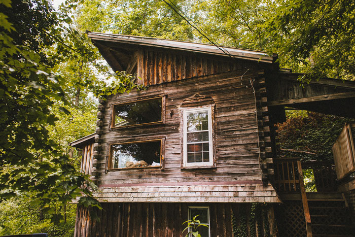 rustic cabin