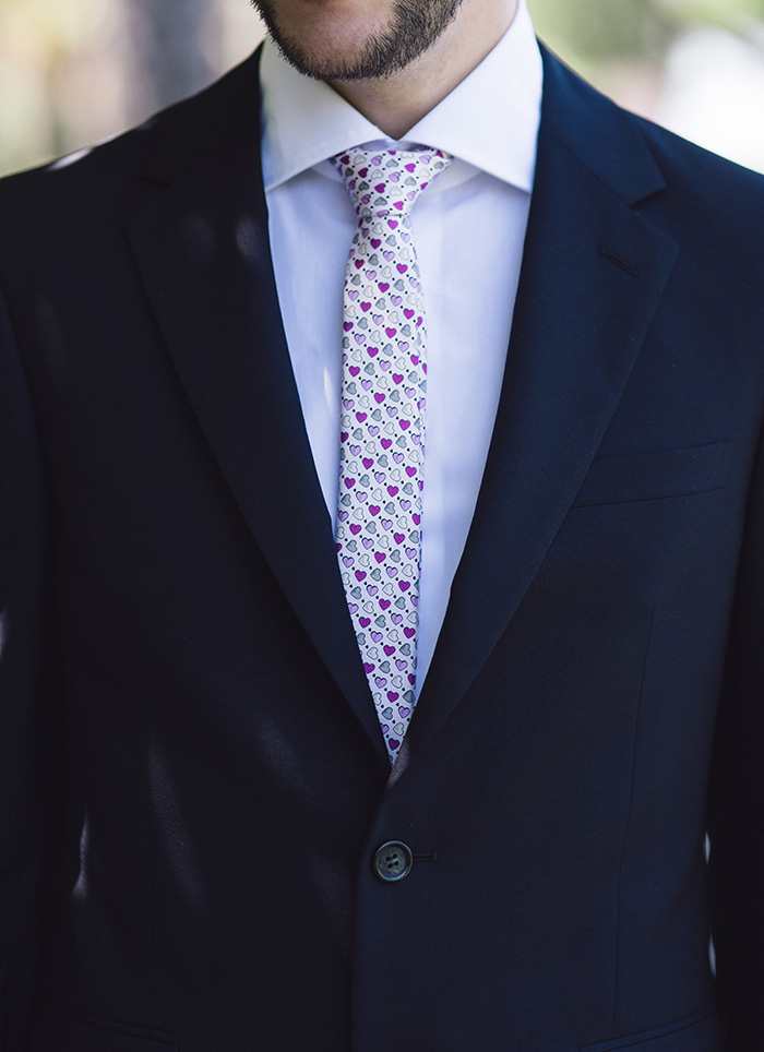 groom's heart tie