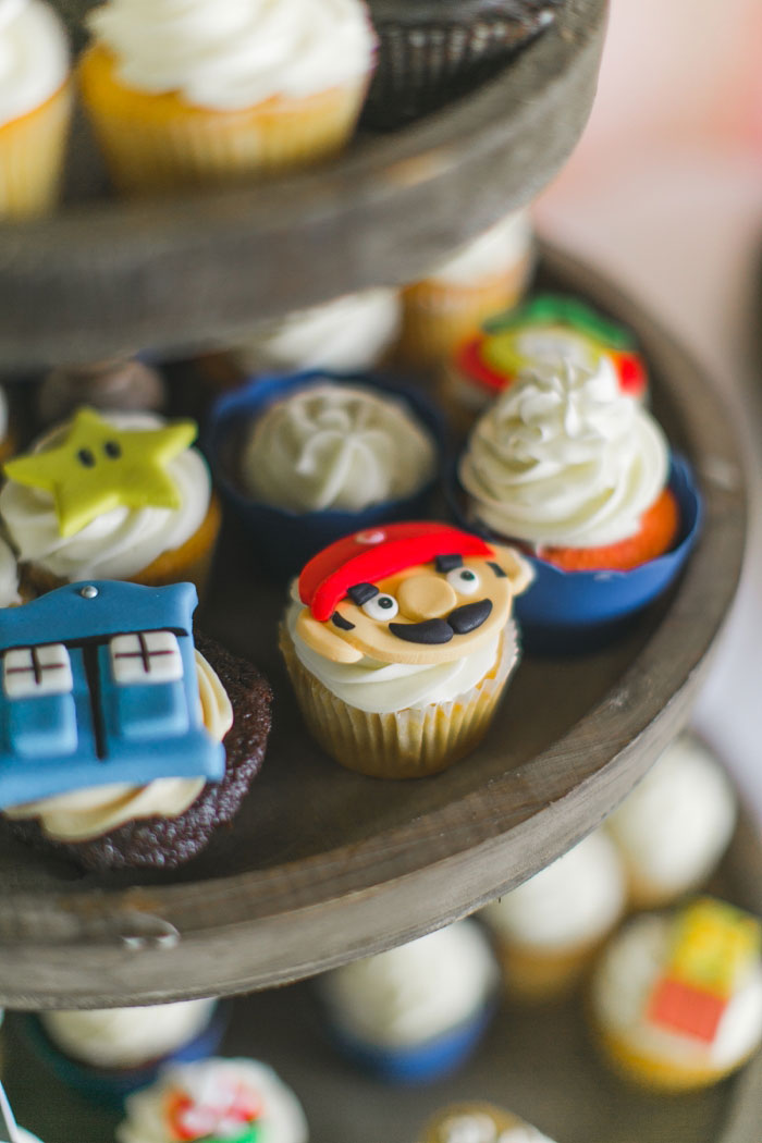 super mario cupcake