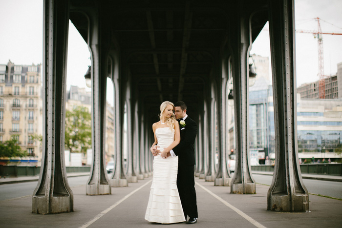 Paris elopement portrait