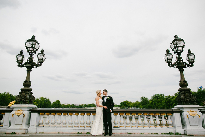 Paris elopement portrait